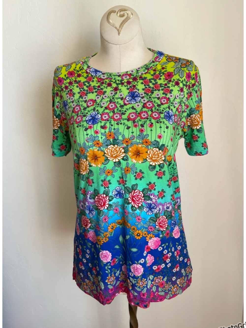 Johnny Was Vibrant Floral Tee Shirt XS